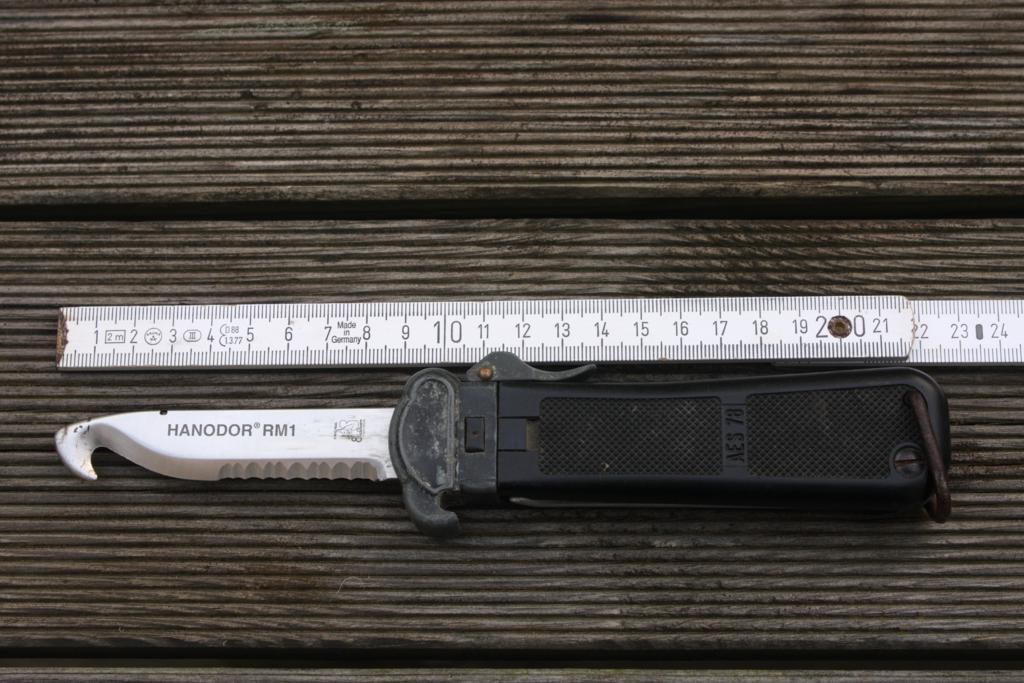 Klingenlänge 92 mm Heftlänge 127 mm Rettungsmesser